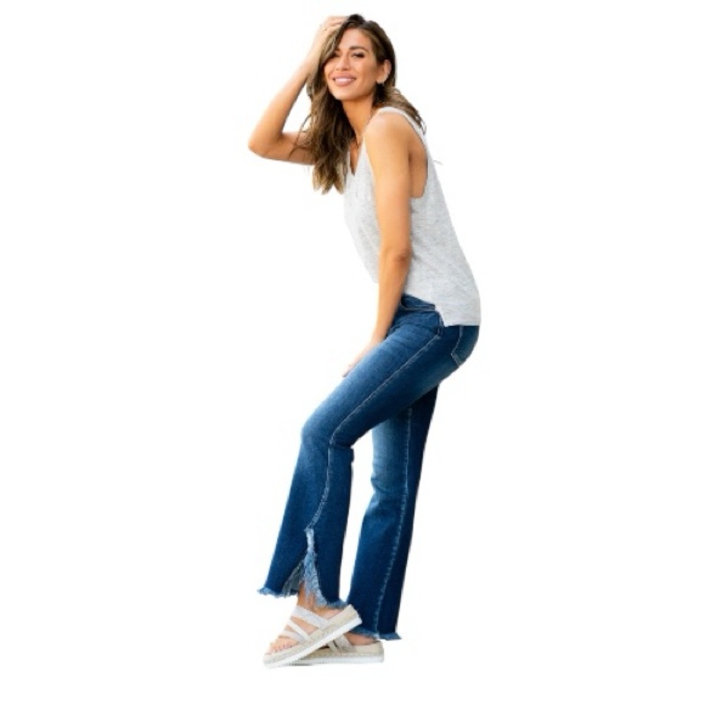 KanCan Women’s KIMMY HIGH RISE SPIT FRAY HEM CROPPED FLARE JEANS 30